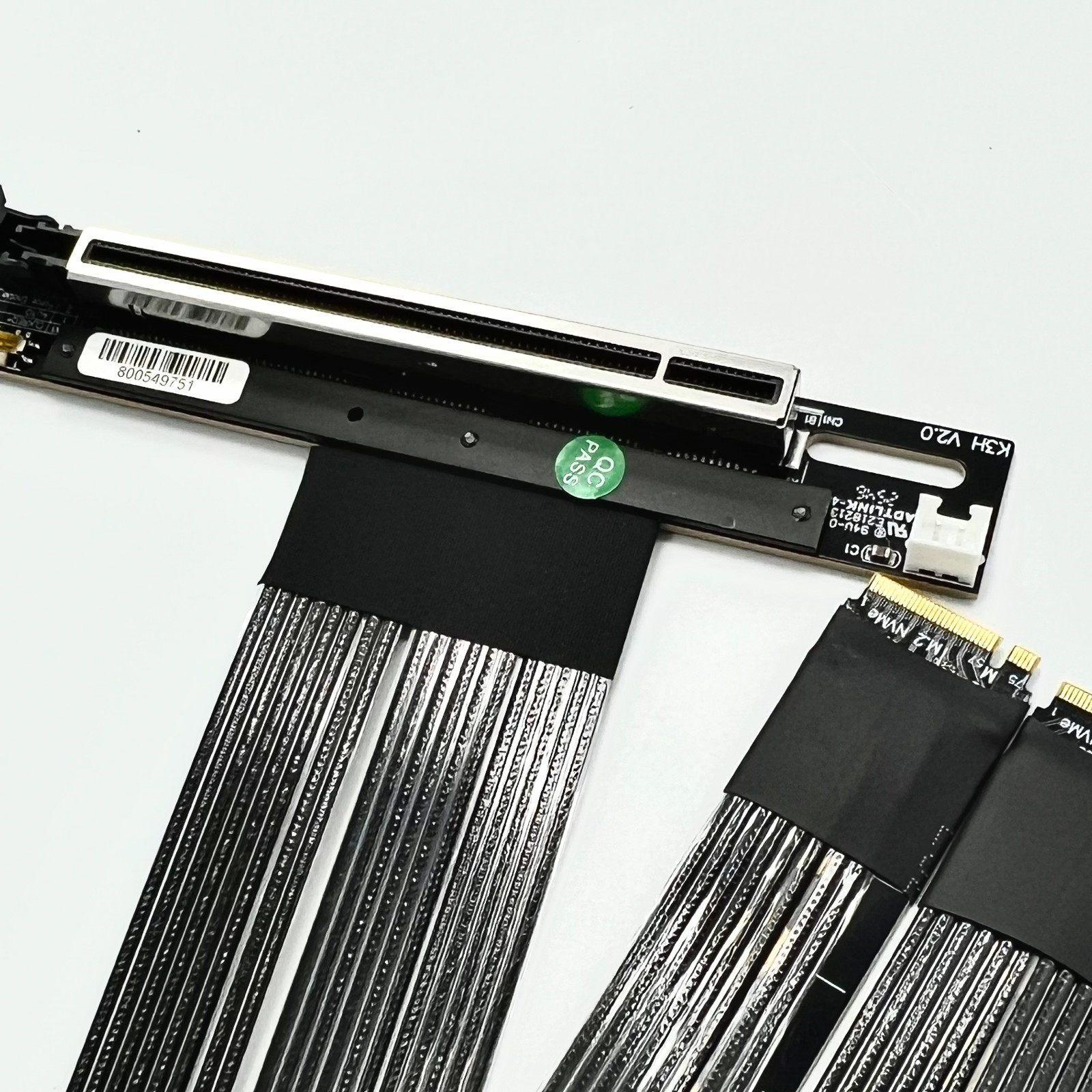 PCIe 5.0 X16 4*M.2 NVMe から X8  - Pcie 5.0 Gpu Riser Cable のレビューと価格